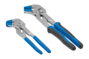 Pliers wrench with protective jaws Pliers wrench with protective jaws
